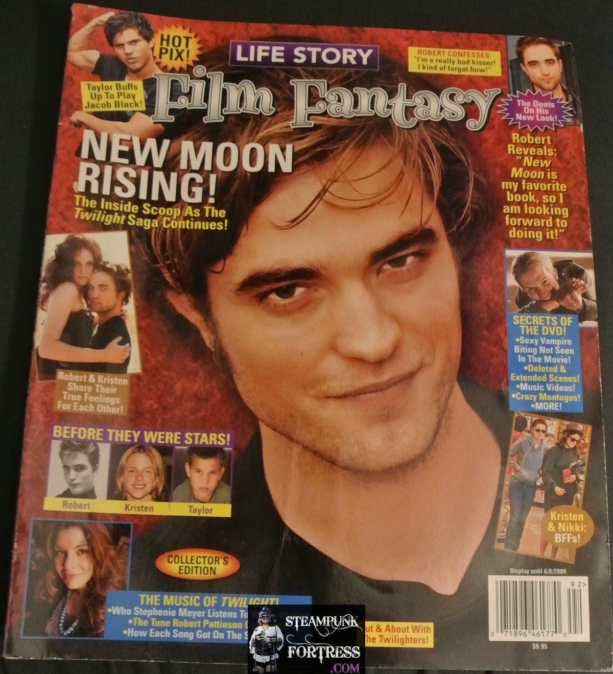 TWILIGHT NEW MOON RISING FILM FANTASY MAGAZINE ROBERT PATTINSON RED COVER EDWARD CULLEN