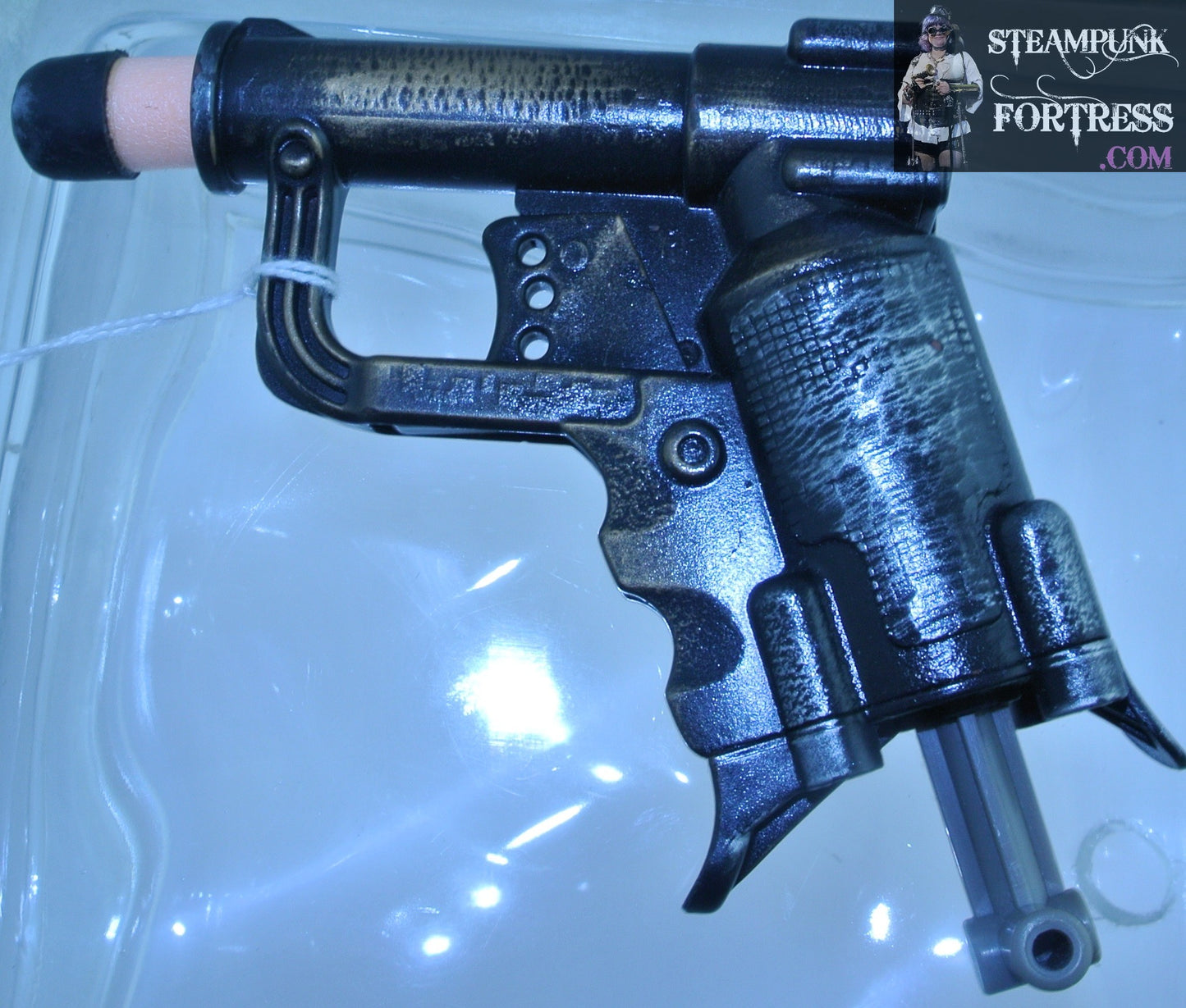 BRASS SILVER SINGLE ACTION PUMP STEAMPUNK DERRINGER SPACE NERF RAY GUN SMALL COSPLAY COSTUME HALLOWEEN- MASS PRODUCED