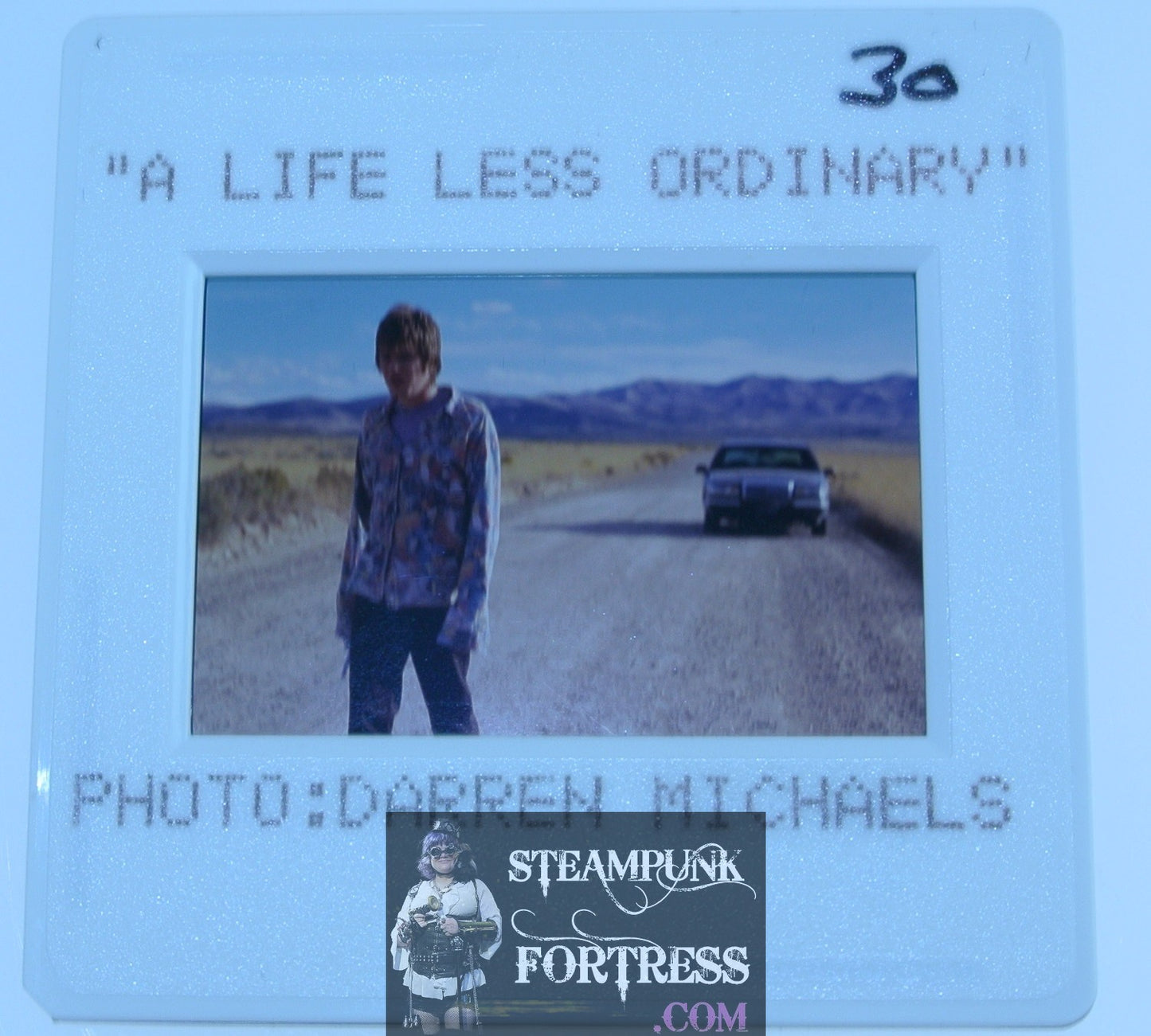 A LIFE LESS ORDINARY PRESS KIT 8 PHOTOS SLIDE EWAN MCGREGOR CAMERON DIAZ