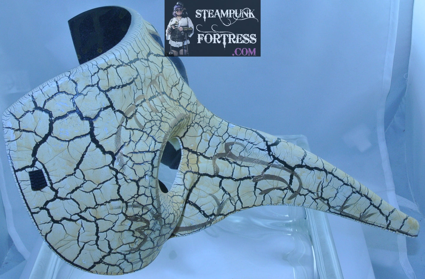 BEAUTIFUL VENETIAN CARNIVALE STEAMPUNK WHITE GOLD PLAGUE DOCTOR DR MASK LONG NOSE RAVEN BIRD COSPLAY COSTUME HALLOWEEN- MASS PRODUCED- DISCONTINUED