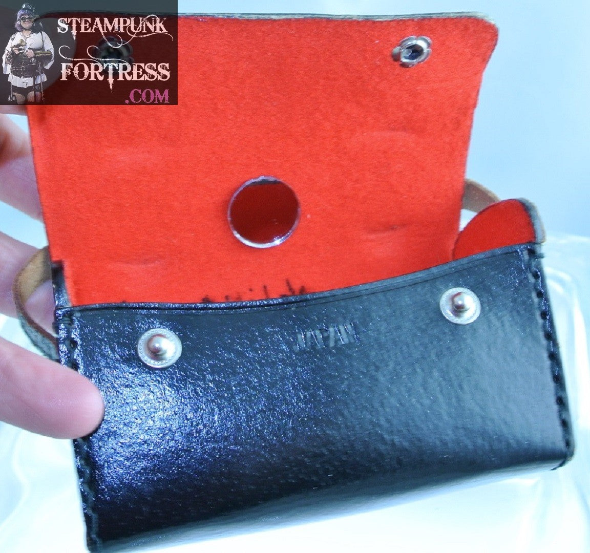 BLACK SMALL LEATHER WITH STRAP SILVER ROUND GEAR WATCH CLOCK BAG PURSE STARR WILDE STEAMPUNK FORTRESS COSPLAY COSTUME