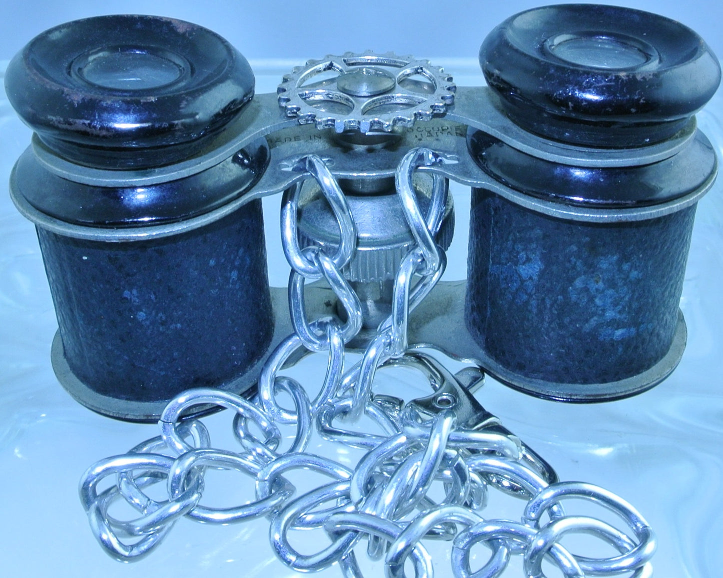 VINTAGE BLACK ROUND SMALL SILVER WATCH CLOCK GEAR CHAIN CLASP FIELD BINOCULARS OPERA GLASSES STARR WILDE STEAMPUNK FORTRESS