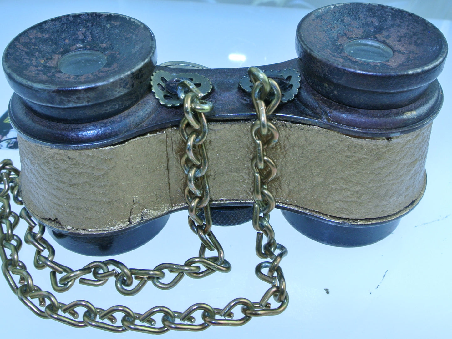 VINTAGE GOLD BRASS BLACK TRIM SILVER GUN BLACK WATCH CLOCK FACE DIAL BRASS CHAIN BINOCULARS OPERA GLASSES WESTERN COSPLAY COSTUME HALLOWEEN STARR WILDE STEAMPUNK FORTRESS