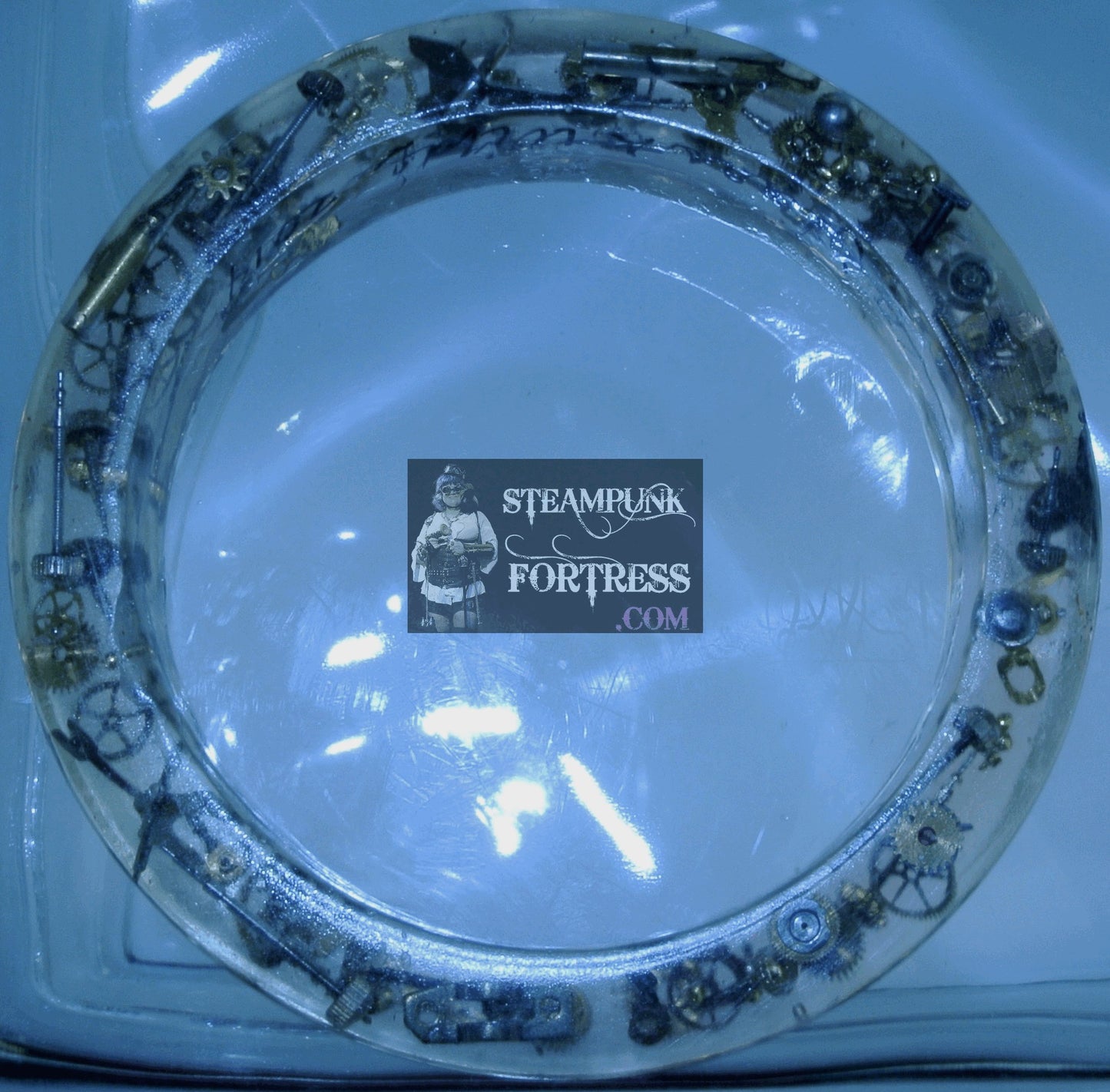 CLEAR RESIN GENUINE REAL AUTHENTIC GOLD WATCH CLOCK GEARS 35 GRAMS BANGLE BRACELET STARR WILDE STEAMPUNK FORTRESS