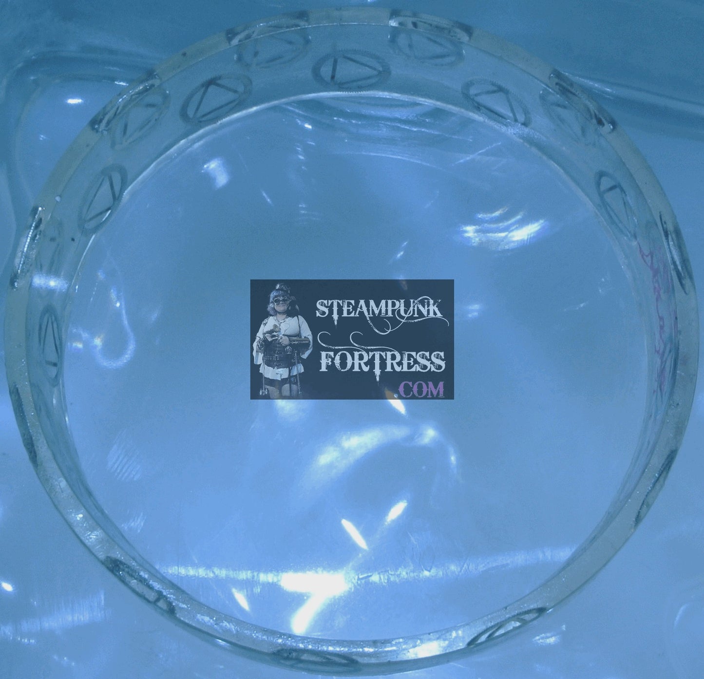 CLEAR RESIN GENUINE REAL AUTHENTIC SILVER WATCH CLOCK TRIANGLE GEARS 18 GRAMS BANGLE BRACELET STARR WILDE STEAMPUNK FORTRESS