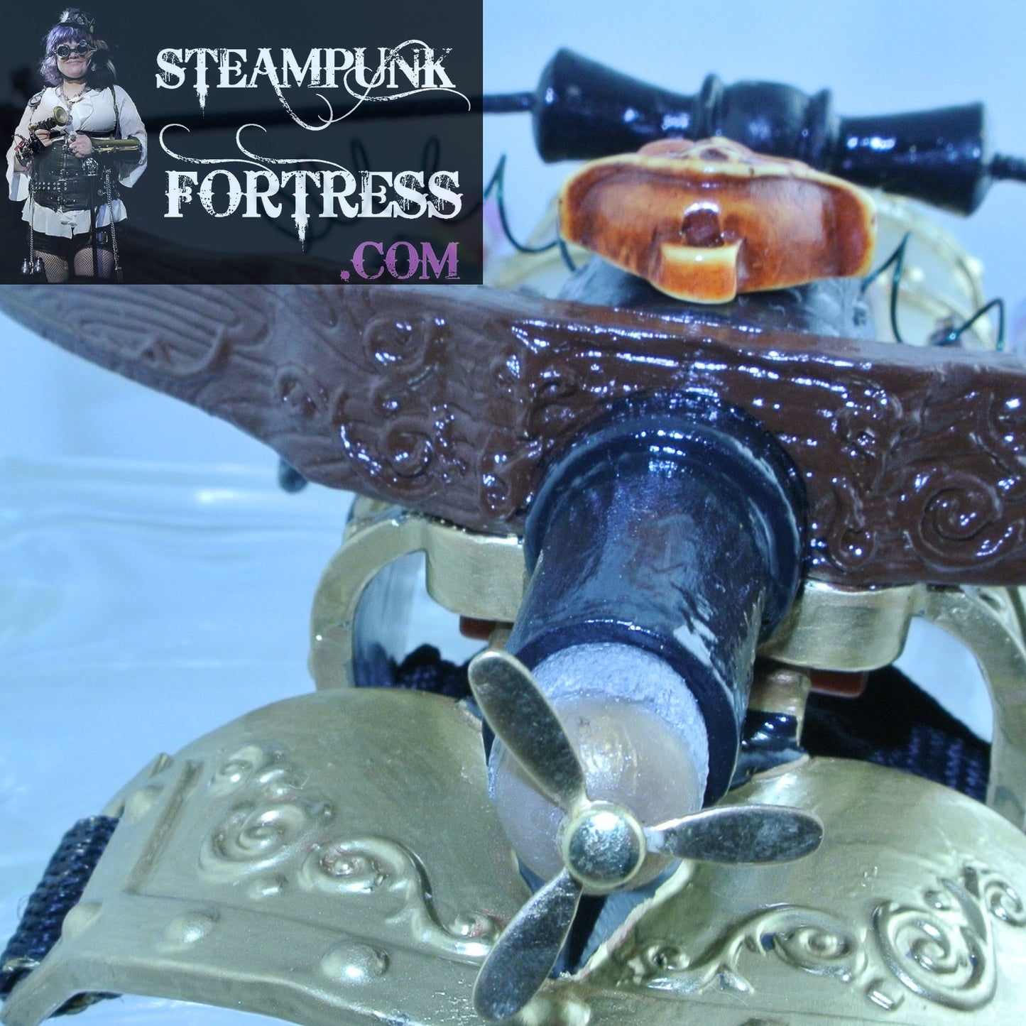 CROSSBOW BRASS ARM GAUNTLET PIRATE THEME COSPLAY BLACK SKULL CROSSBONES PURPLE OCTOPUS HOWLITE GEMSTONE SKULLS STARR WILDE STEAMPUNK FORTRESS SHOOTS FIRES NERF DARTS