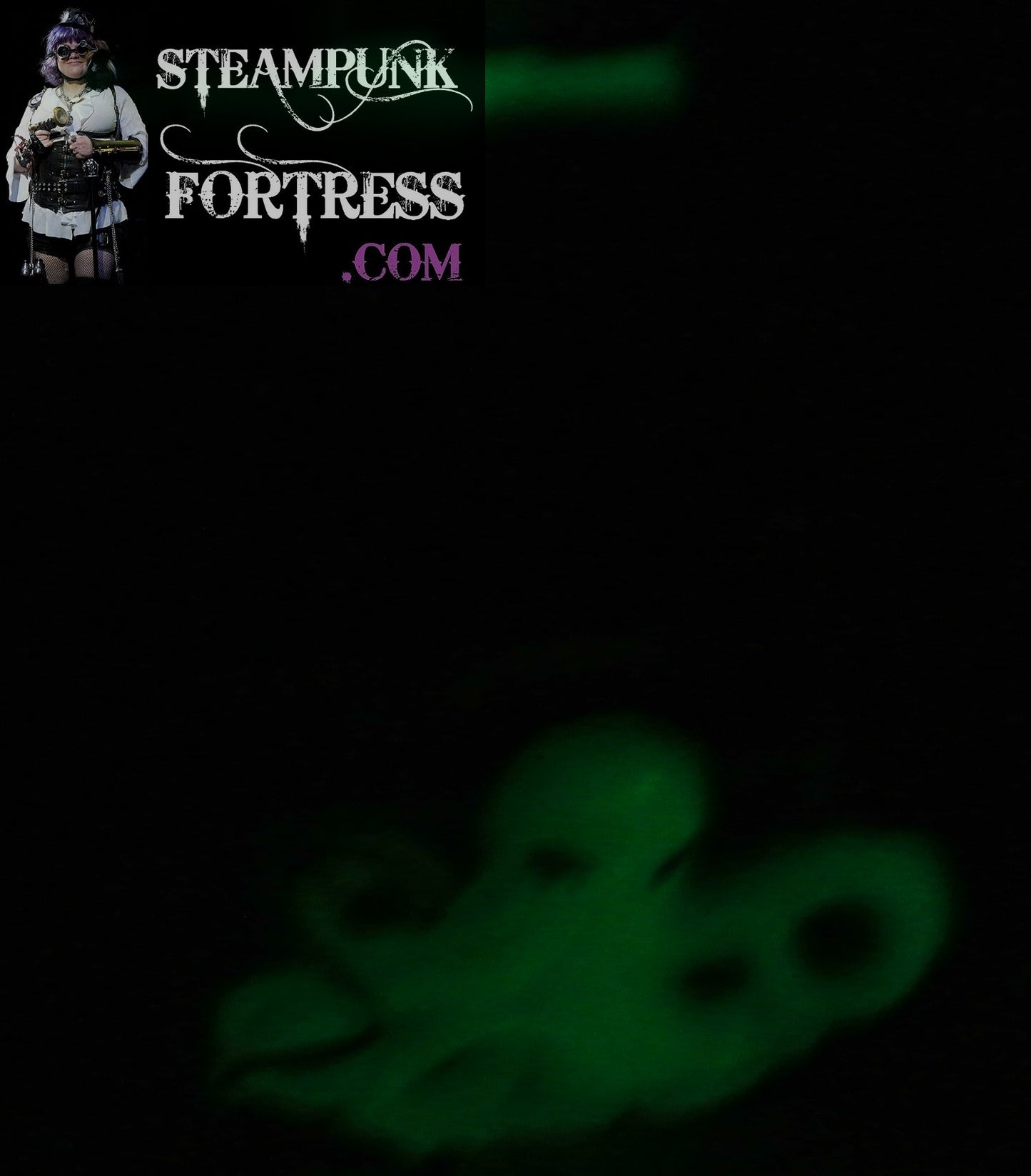 CROSSBOW SILVER ARM GAUNTLET PINK COSPLAY GLOW IN THE DARK SKULL WINGS PIRATE OCTOPUS STARR WILDE STEAMPUNK FORTRESS SHOOTS FIRES NERF DARTS