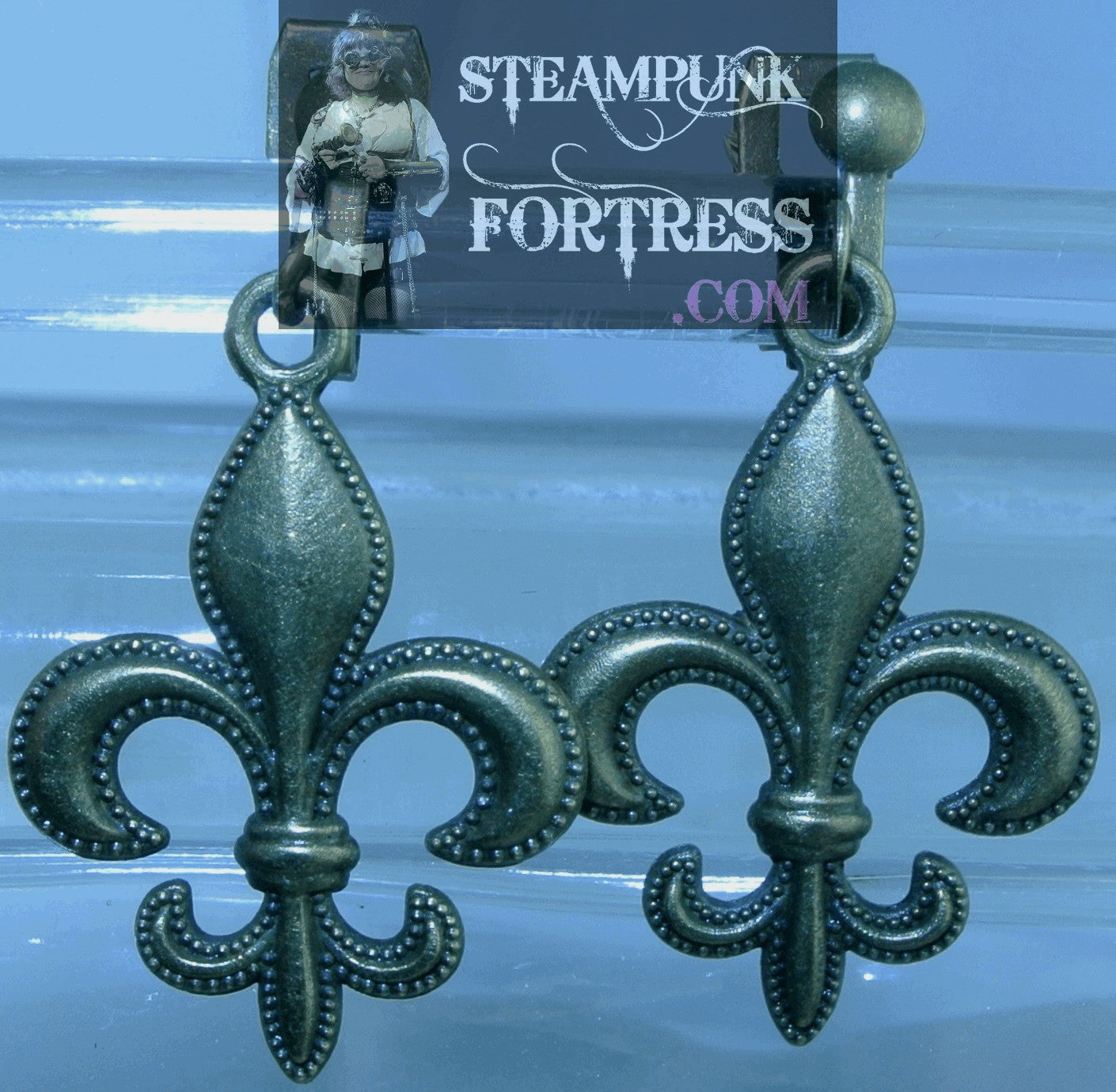 CLIPS BRASS FLEUR DE LIS CLIP ON EARRINGS FRENCH FRANCE OUTLANDER COSPLAY COSTUME HALLOWEEN STARR WILDE STEAMPUNK FORTRESS