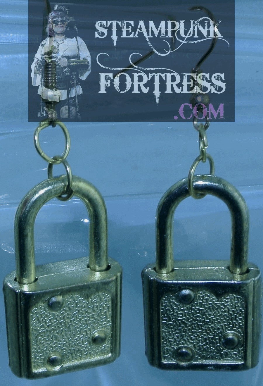 GOLD LOCKS PADLOCK WORKING PIERCED EARRINGS NETFLIX LOCKE & KEY COSTUME COSPLAY STARR WILDE STEAMPUNK FORTRESS