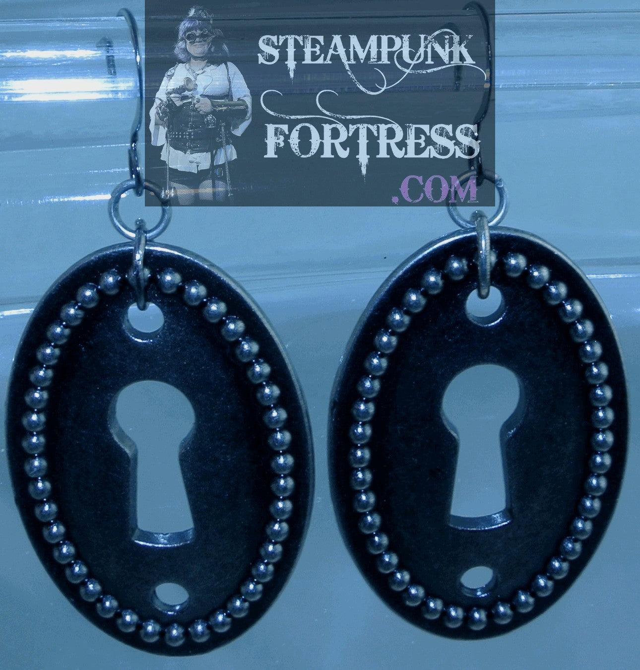 GUNMETAL KEYHOLES KEY HOLES LOCK OVAL STUDDED PIERCED EARRINGS STARR WILDE STEAMPUNK FORTRESS