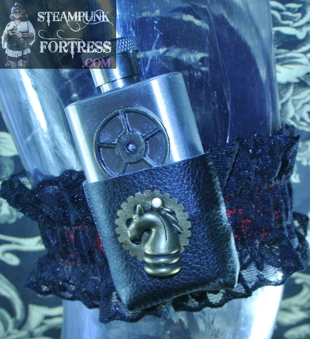 FLASK REAL 1 OZ SHOT WORKING BRASS HORSE KNIGHT CHESS PIECE ROUND WATCH CLOCK GEAR TH GEARS BLACK RED GARTER WEDDING STARR WILDE STEAMPUNK FORTRESS