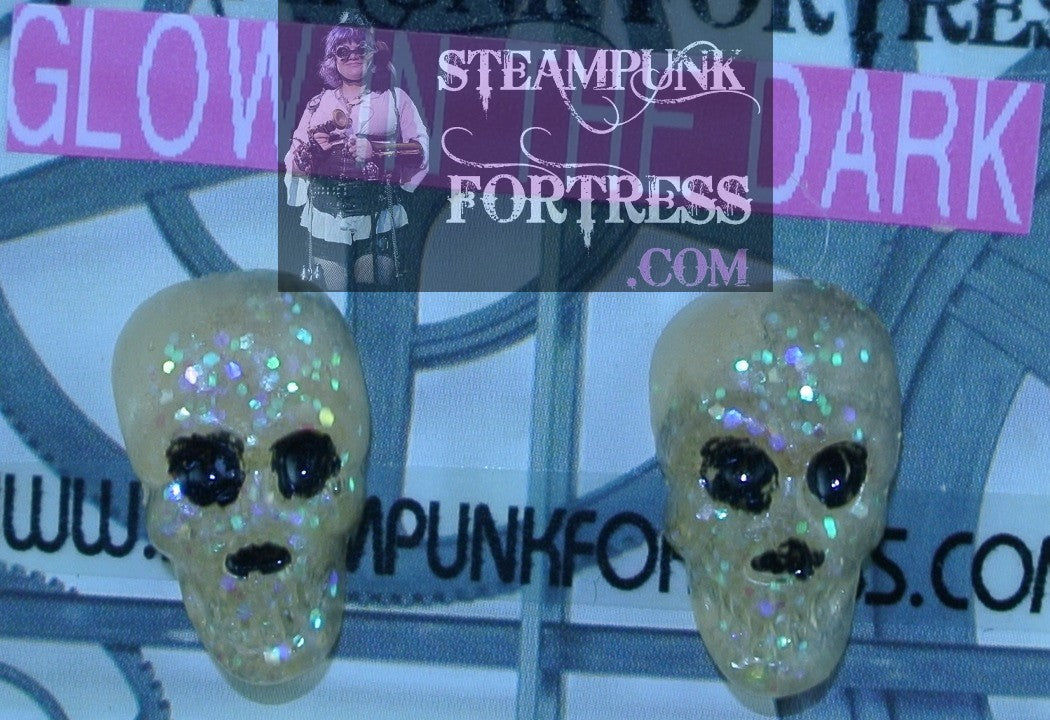 GLOW IN THE DARK SKULL GLITTER PIRATE HALLOWEEN BLACK EYES PIERCED EARRINGS STARR WILDE STEAMPUNK FORTRESS