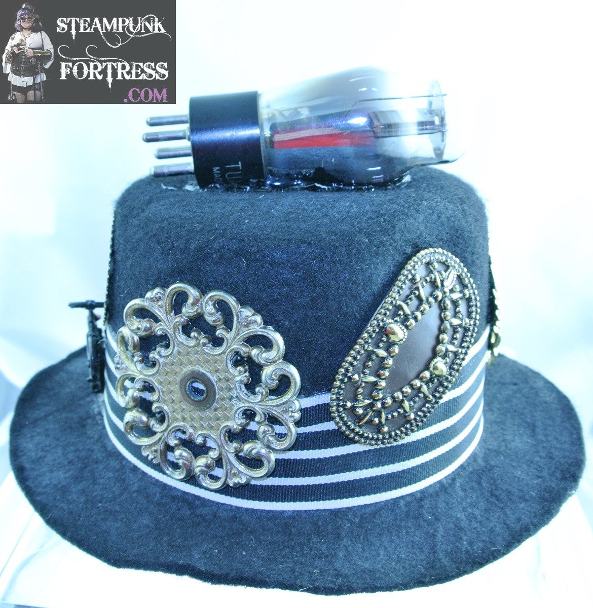 BLACK GOLD MIRROR RAISED WATCH CLOCK AUTHENTIC GEAR DIAL FACE MOTHER OF PEARL CIRCLE FILIGREE DROP GOLD COIN BRASS XL GEAR BICYCLE BRASS XL CIRCLE BROWN STUDDED BUCKLE ROCKET XL TOP LARGE TOP HAT STARR WILDE STEAMPUNK FORTRESS