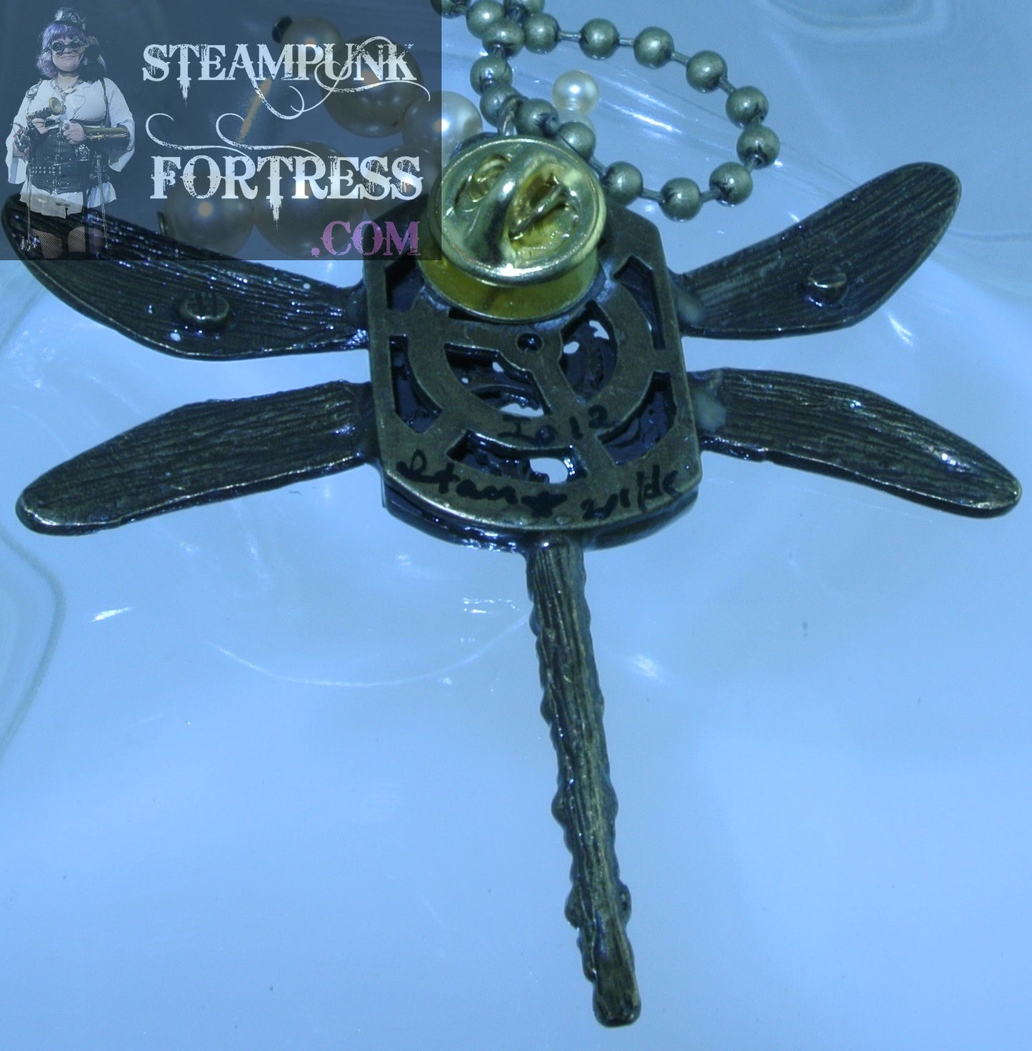 PIN BROOCH BRASS DRAGONFLY BRASS GEARS 3 3 PEARL DROPS NECKLACE MULTI USE VERSATILE STARR WILDE STEAMPUNK FORTRESS
