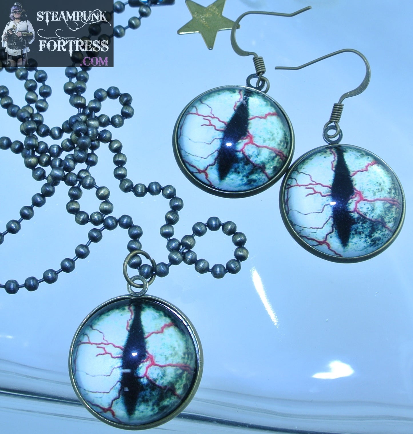 BRASS EYES GREENISH RED LINES CAT DRAGON LIZARD PUPILS 20MM ROUND PIERCED EARRINGS SET AVAILABLE HALLOWEEN STARR WILDE STEAMPUNK FORTRESS