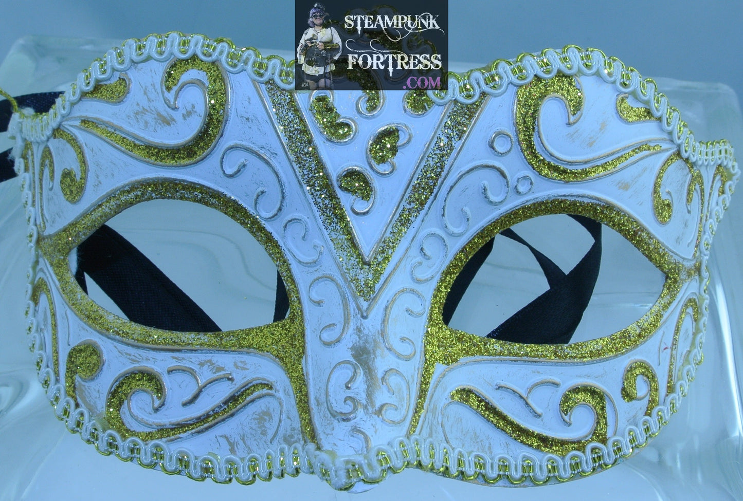 BEAUTIFUL WHITE MASK GOLD SPARKLY MASQUERADE MARDI GRAS VENETIAN CARNIVALE STEAMPUNK EYE MASK COSPLAY COSTUME HALLOWEEN- MASS PRODUCED