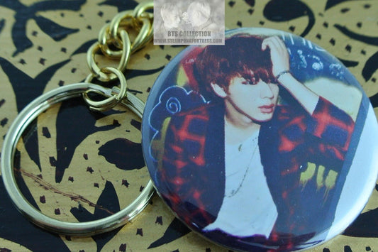 BTS BUTTON GOLD KEYCHAIN KIM SEOKJIN JIN WAR OF HORMONE KEYRING KEY CHAIN RING