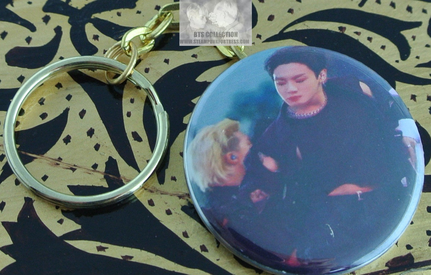 BTS BUTTON GOLD KEYCHAIN JEON JUNGKOOK SOWOOZOO TATTOO TUMMY PEEK KEYRING KEY CHAIN RING