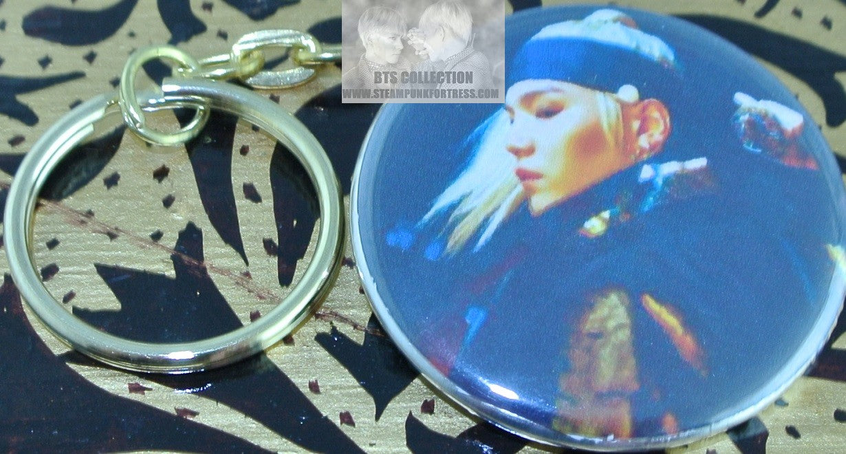 BTS BUTTON GOLD KEYCHAIN MIN YOONGI SUGA AGUST D SWORD BEHIND BACK KEYRING KEY CHAIN RING