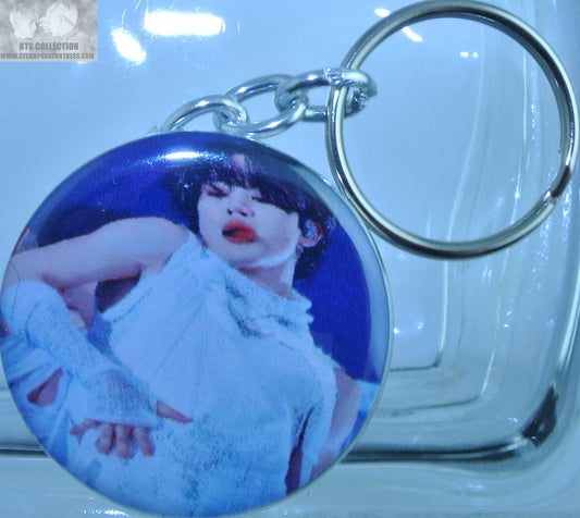 BTS BUTTON KEYCHAIN KEYRING PARK JIMIN PERMISSION TO DANCE WHITE OUTFIT KEY CHAIN RING