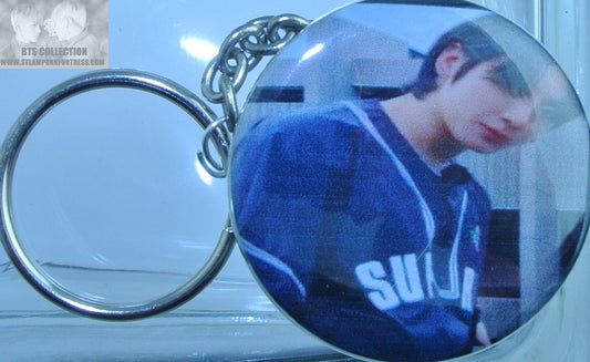 BTS BUTTON KEYCHAIN KEYRING JEON JUNGKOOK BLACK JERSEY RUN BTS KEY CHAIN RING