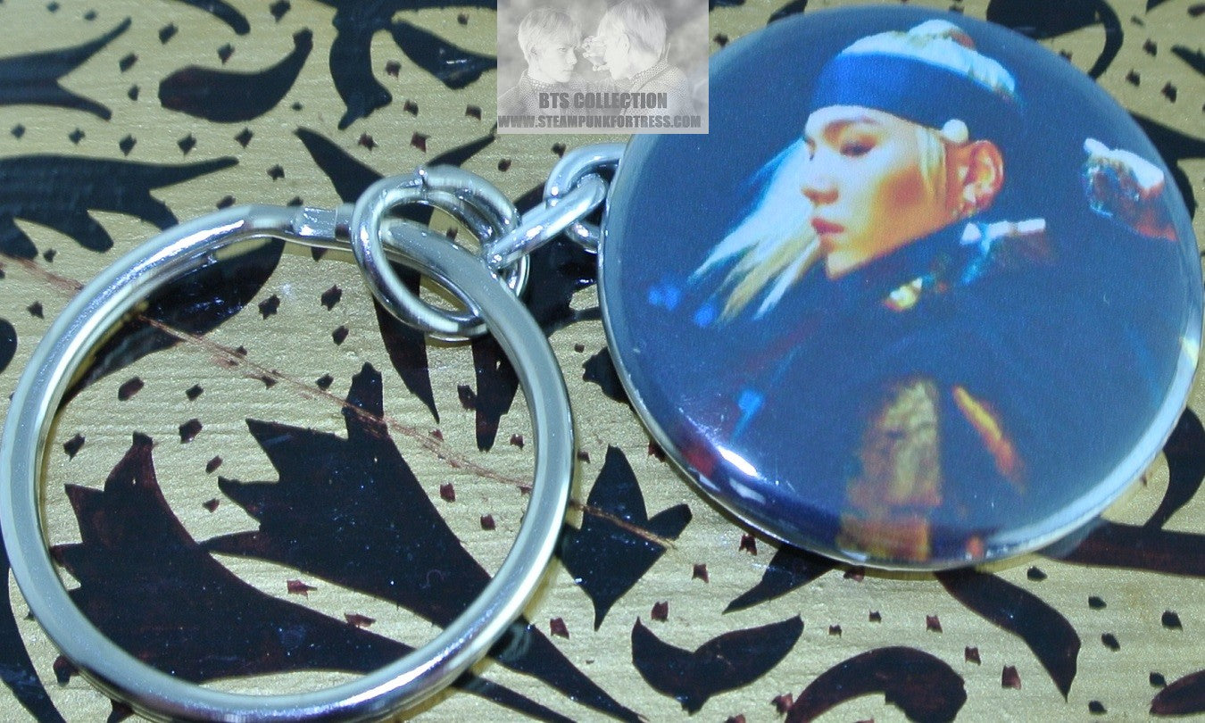 BTS BUTTON KEYCHAIN MIN YOONGI SUGA AGUST D SWORD BEHIND BACK KEYRING KEY CHAIN RING