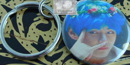 BTS BUTTON KEYCHAIN V KIM TAEHYUNG BLUE HAIR ASL I LOVE YOU KEYRING KEY CHAIN RING