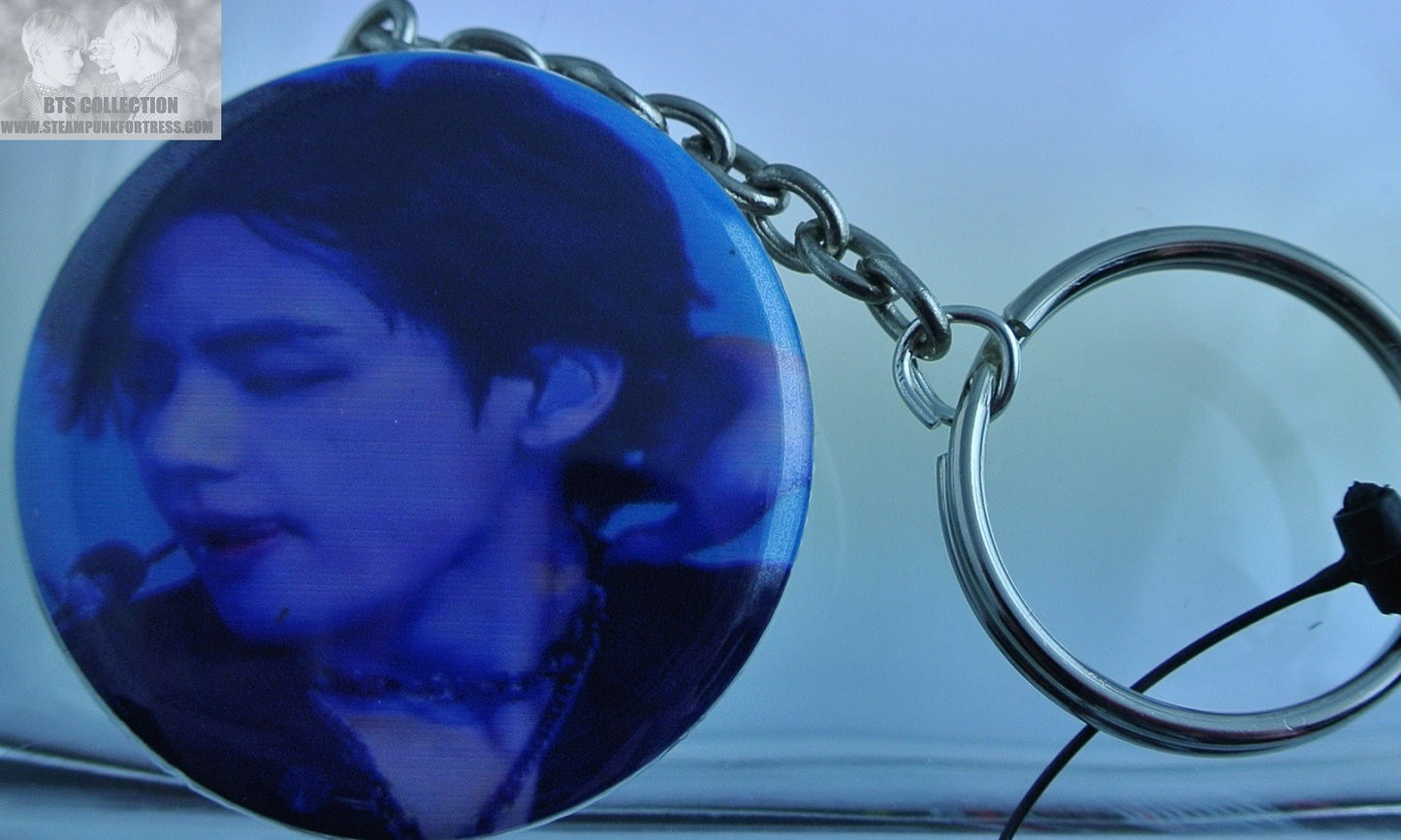 BTS BUTTON KEYCHAIN KEYRING V KIM TAEHYUNG PTD PERMISSION TO DANCE FAKE LOVE KEY CHAIN RING