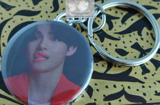 BTS BUTTON KEYCHAIN V KIM TAEHYUNG RED JACKET TONGUE OUT KEYRING KEY CHAIN RING