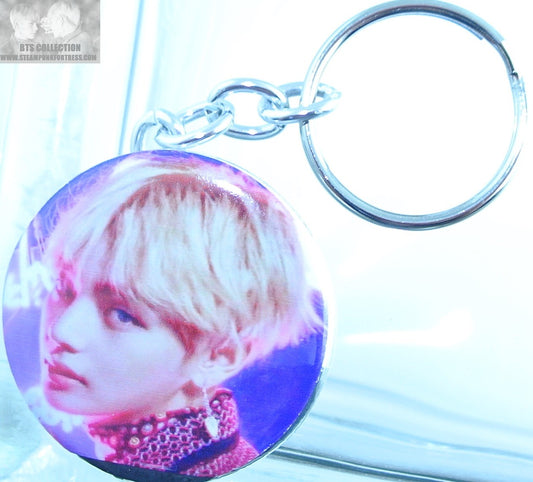 BTS BUTTON KEYCHAIN KEYRING V KIM TAEHYUNG WINGS SUIT OVER SHOULDER KEY CHAIN RING