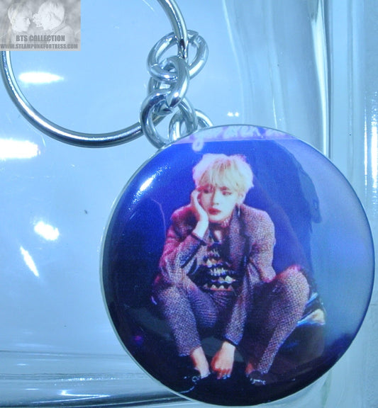 BTS BUTTON KEYCHAIN KEYRING V KIM TAEHYUNG WINGS SOFA BACK KEY CHAIN RING