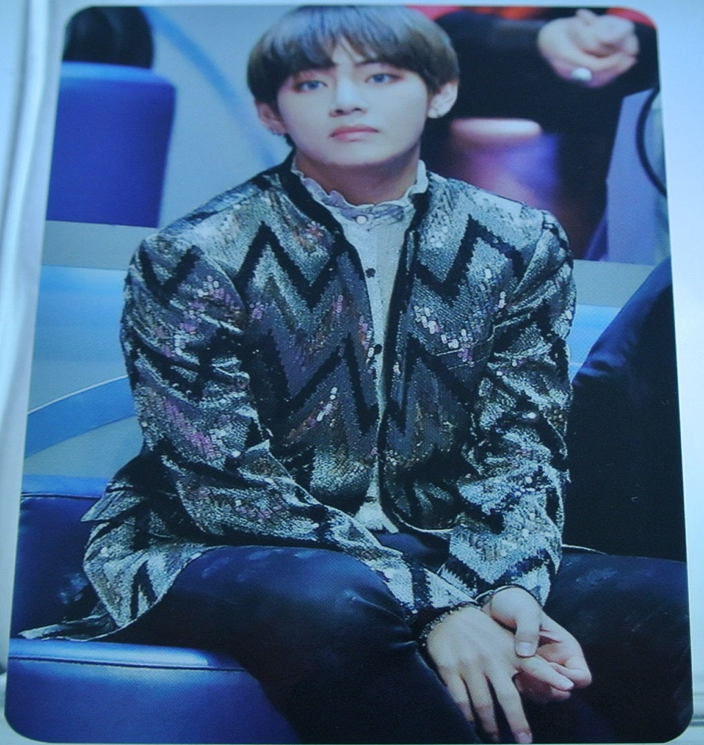 BTS PHOTOCARD V KIM TAEHYUNG VELICITAS FANSITE GOLD BLACK SEQUIN JACKET ONE OF A KIND PHOTO CARD