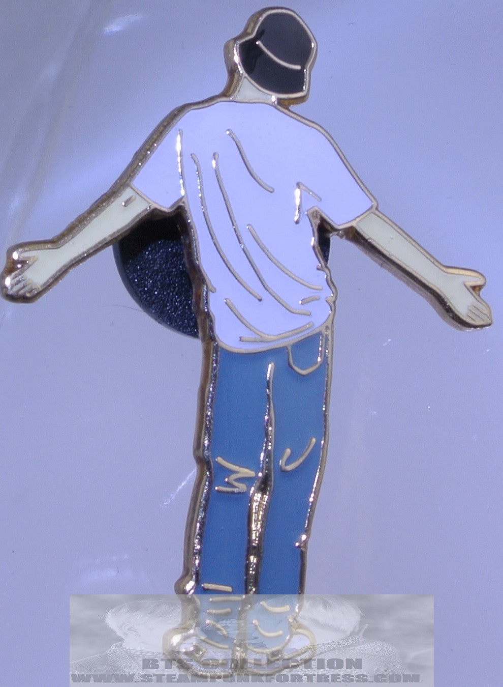 BTS ENAMEL PIN GOLD PARK JIMIN BACK VIEW WHITE T JEANS BADGE BUTTON