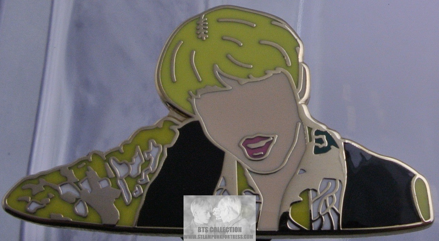 BTS ENAMEL PIN BADGE BUTTON KIM SEOKJIN GOLD IDOL MUSIC VIDEO