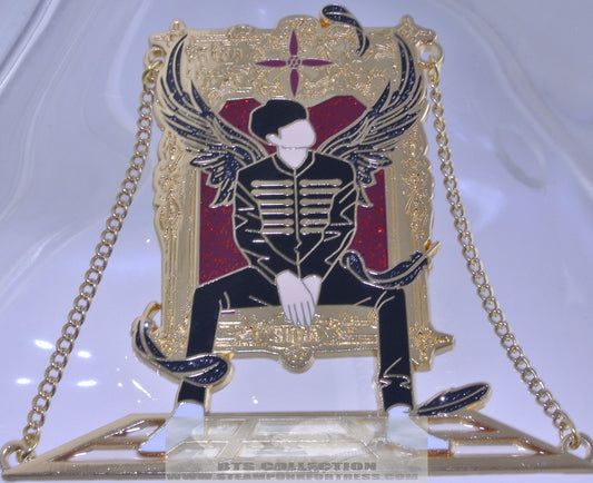 BTS ENAMEL PIN BADGE BUTTON SUGA BLOOD SWEAT & TEARS THRONE GOLD CHAINS KOE PINS WINGS
