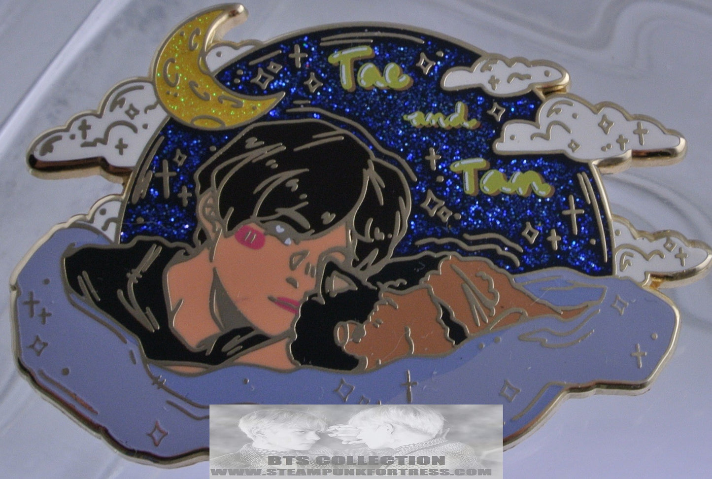 BTS ENAMEL PIN BADGE BUTTON KIM TAEHYUNG V GOLD YEONTAN TAE AND TAN SWEET NIGHT SKY TTALGI PINS