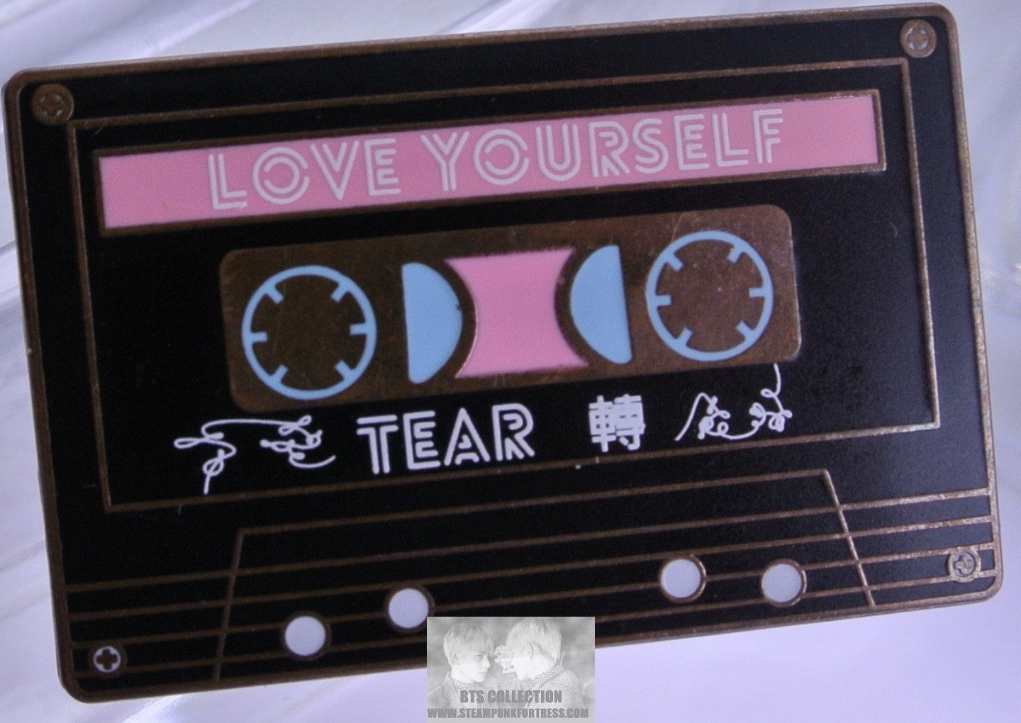 BTS ENAMEL PIN BADGE BUTTON ROSE GOLD COPPER BLACK CASSETTE LOVE YOURSELF TEAR JUNGKOOK V JIMIN RM J-HOPE SUGA JIN MANDERLAI PINS