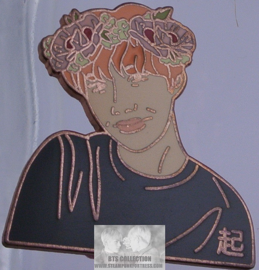 BTS ENAMEL PIN BADGE ROSE GOLD COPPER J-HOPE JUNG HOSEOK ORANGE HAIR FLOWER TIARA BLACK SHIRT ROSIE BANGTAN PINS BUTTON