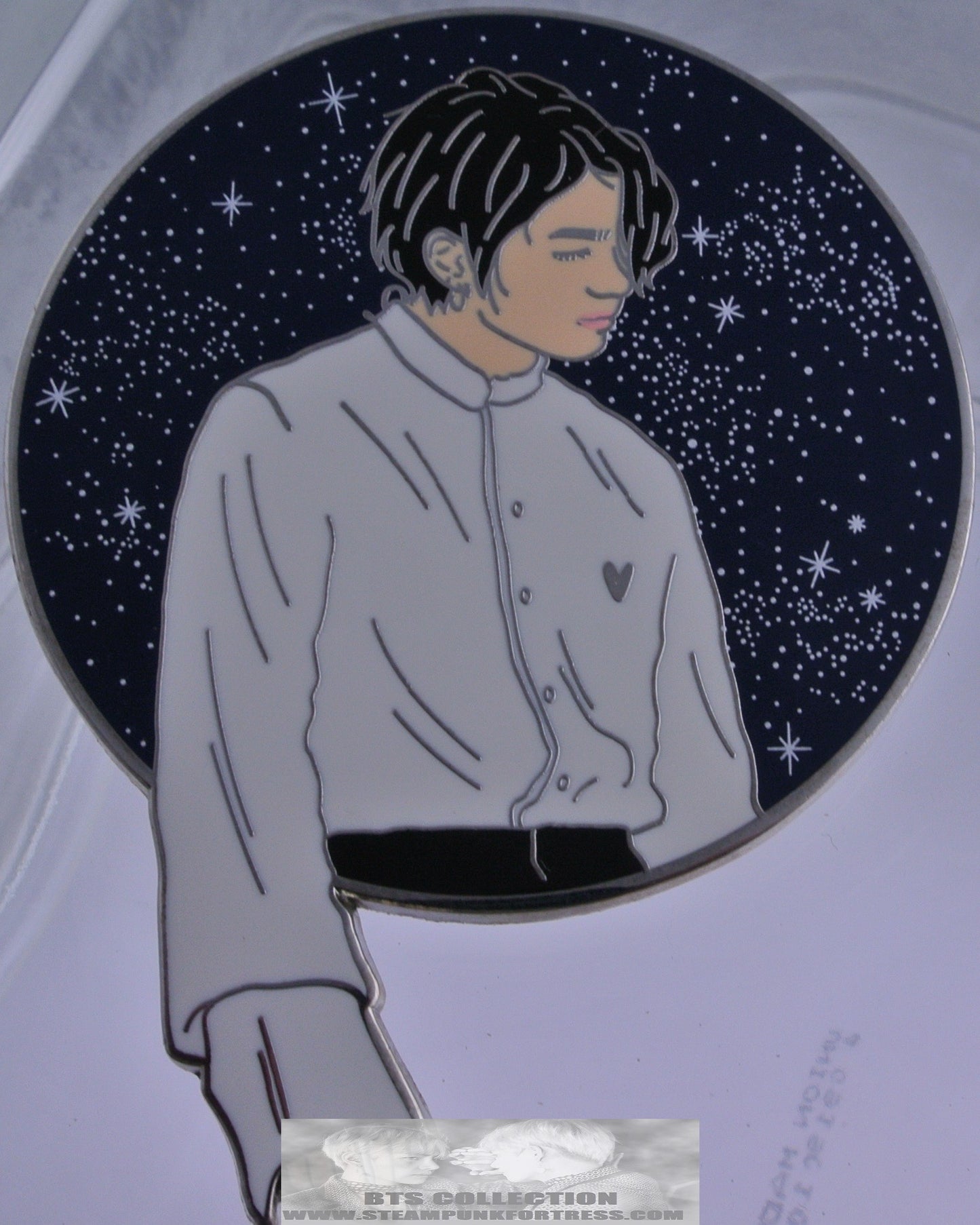 BTS ENAMEL PIN BADGE BUTTON JEON JUNGKOOK SILVER WHITE SHIRT NIGHT SKY LEJINDARY PINS