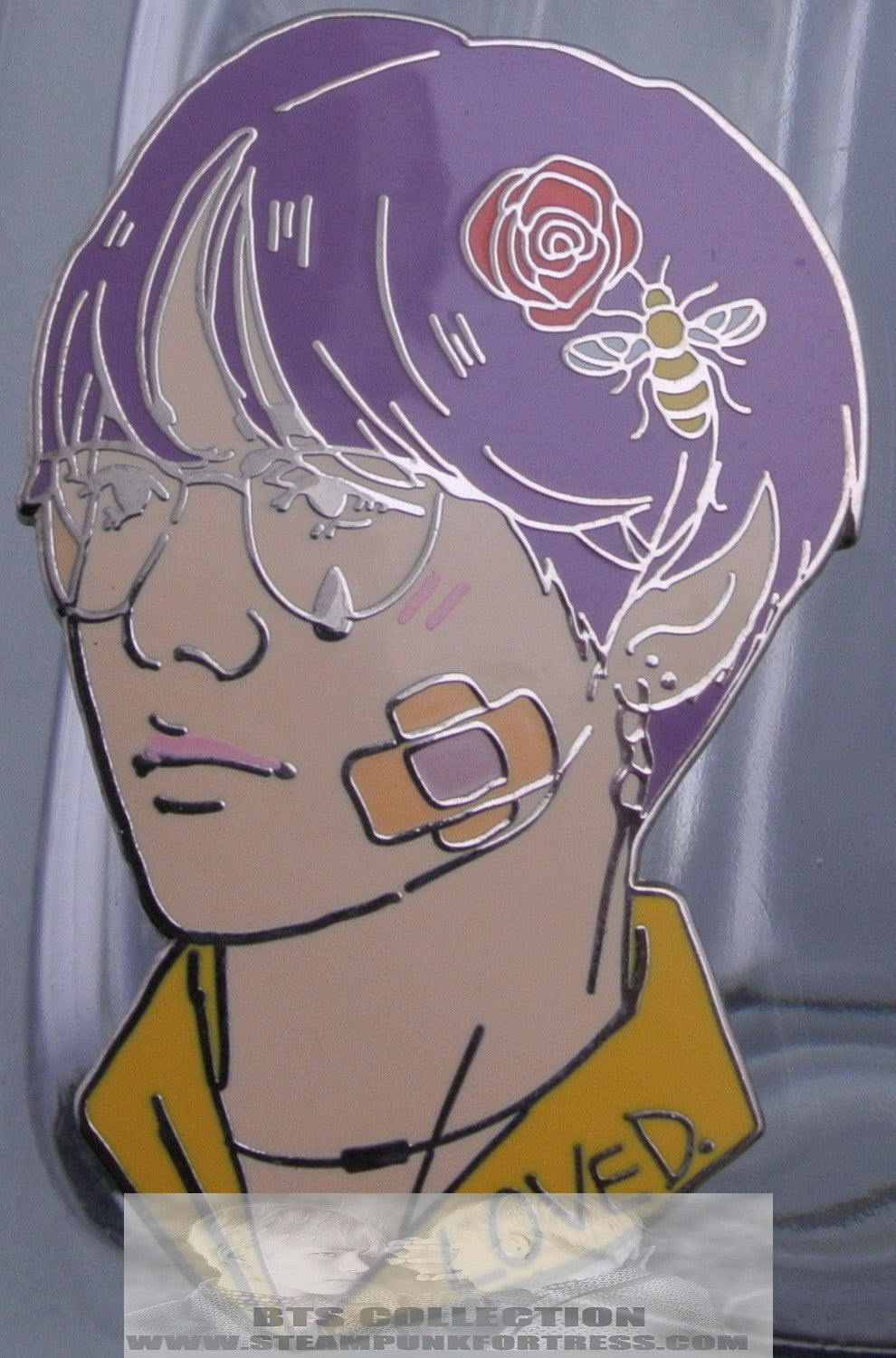 BTS ENAMEL PIN BADGE BUTTON KIM TAEHYUNG V SILVER BANDAID BANGTAN AEGYOHANA PINS