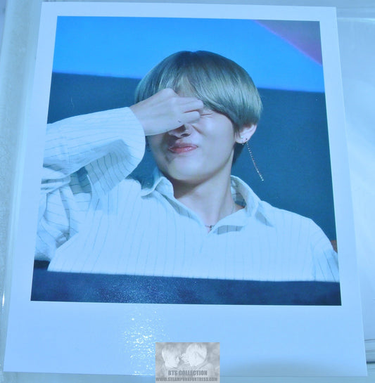 BTS POLAROID V KIM TAEHYUNG VIA FANSITE PINCHING NOSE FANSIGN ONCE IN A VLUE MOON PHOTO