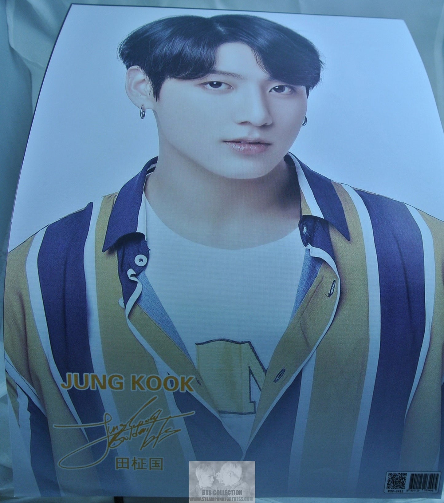 BTS POSTER MINI JEON JUNGKOOK STRIPED STRIPES SHIRT YELLOW NAVY BLUE NEW 11" X 16"