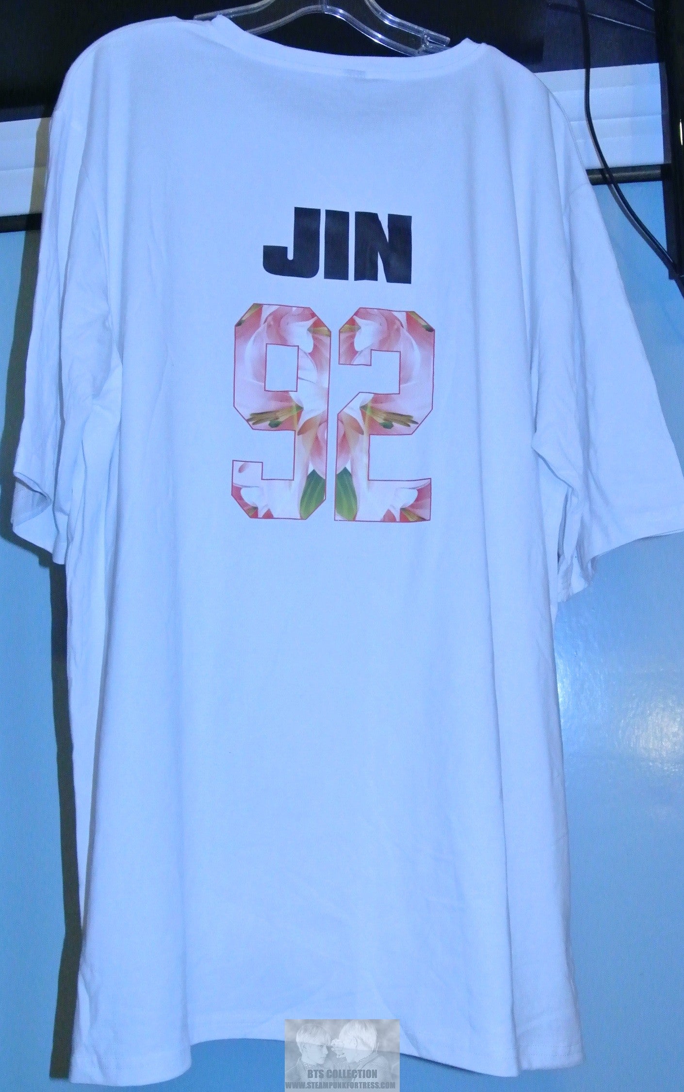 BTS SHIRT WHITE 4XL EXTRA LARGE ARMY BTS DOORS FRONT JIN 92 ON BACK KIM SEOKJIN NEW