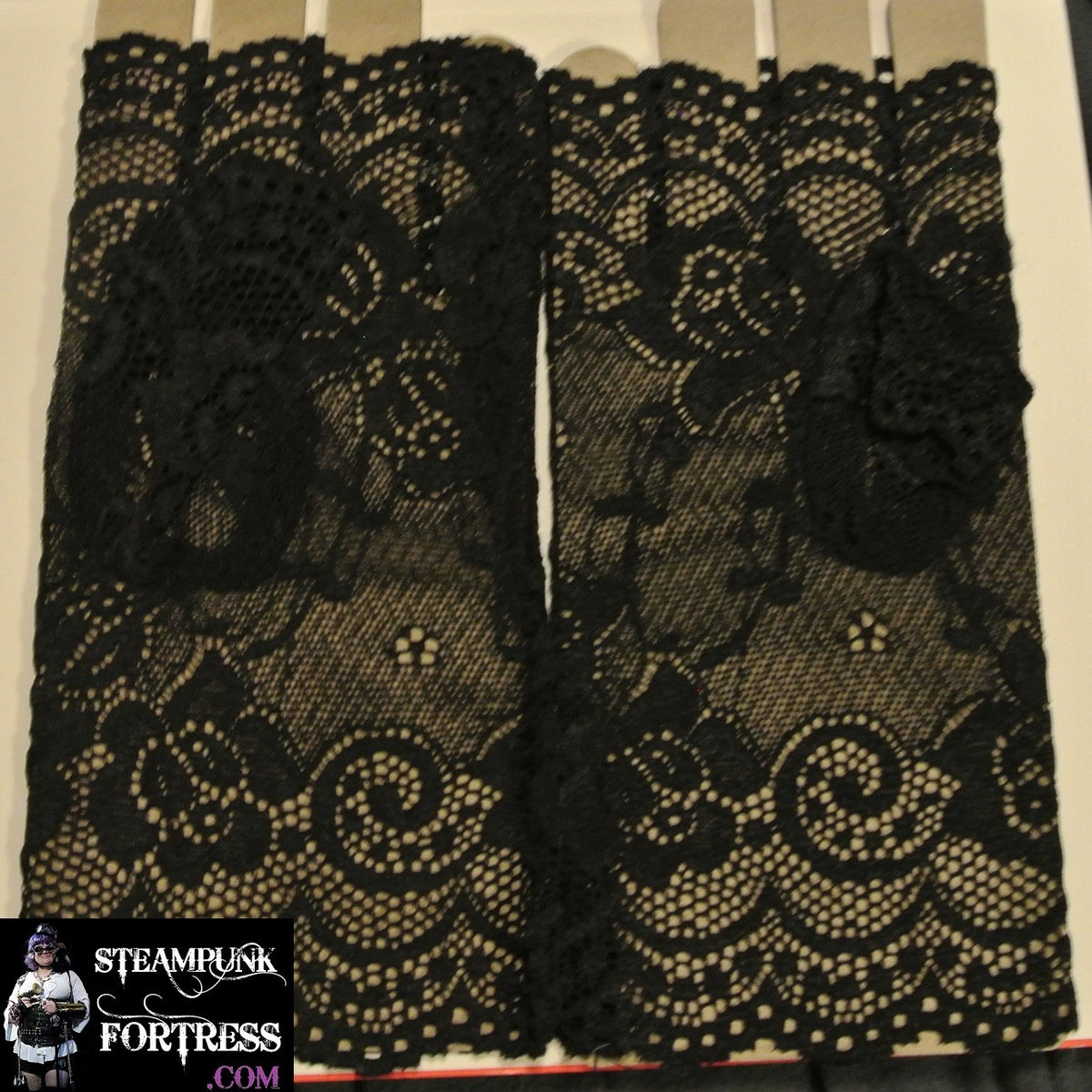 BLACK WRIST LENGTH LACE FINGERLESS GLOVES 80S COSPLAY COSTUME HALLOWEEN- MASS PRODUCED