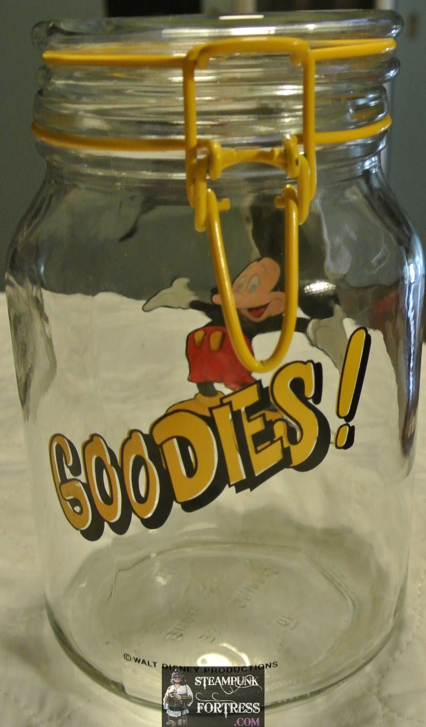 VINTAGE WALT DISNEY MICKEY MOUSE GOODIES COOKIE MASON JAR YELLOW CLOSURE OFFICIAL