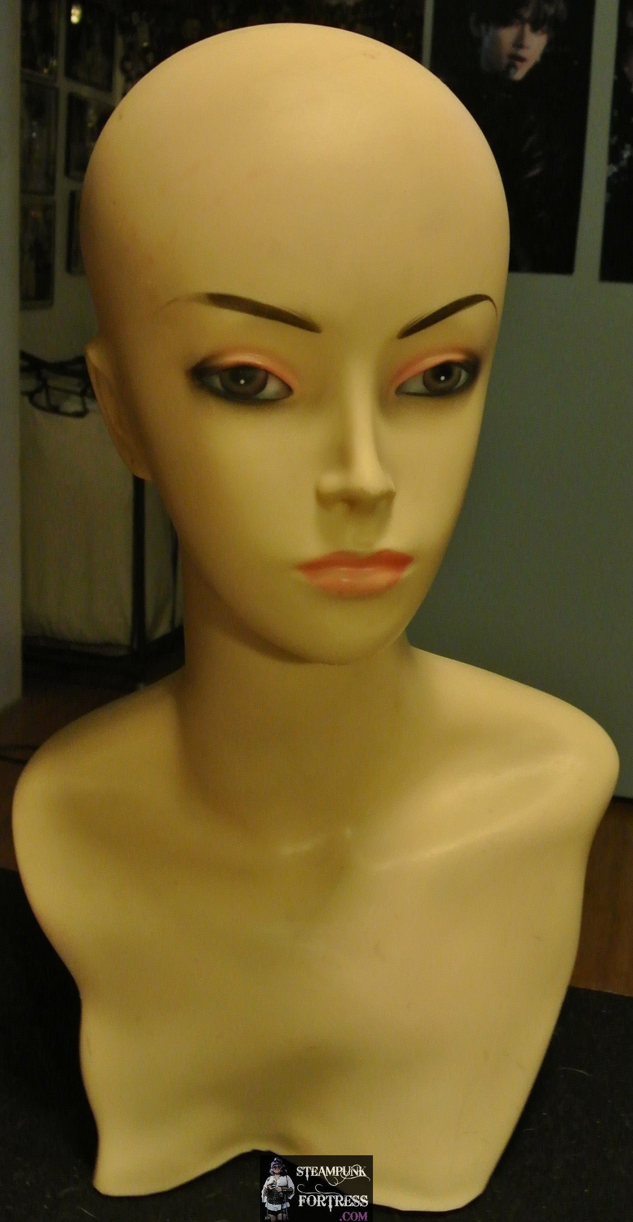 MANNEQUIN HEAD VINTAGE 50S 60S JEWELRY DISPLAY RETAIL CONVENTIONS SHOWS NECKLACE EARRINGS