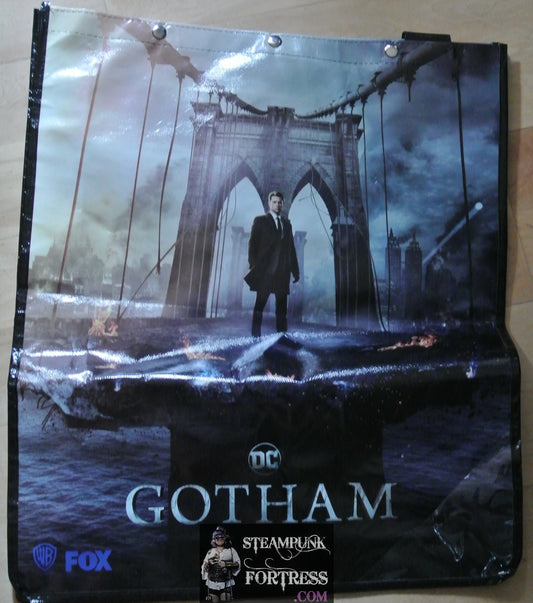 BAG SDCC SAN DIEGO COMIC CON GOTHAM 2018 BENJAMIN MCKENZIE TOTE BAG SWAG BACKPACK DC COMICS WB CW