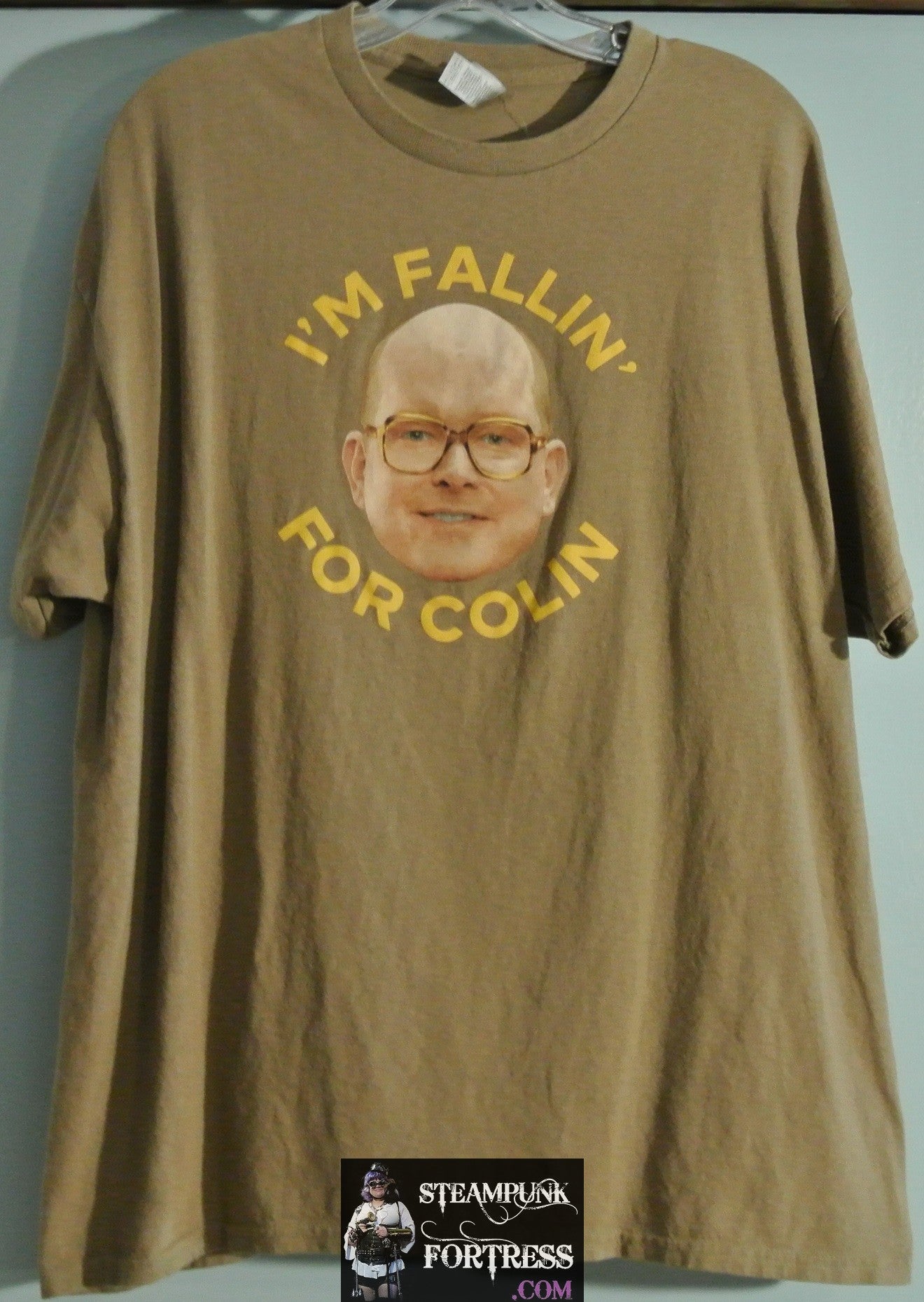 SHIRT SDCC SAN DIEGO COMIC CON WHAT WE DO IN THE SHADOWS I'M FALLIN' FOR COLIN XL EXTRA LARGE 100% COTTON