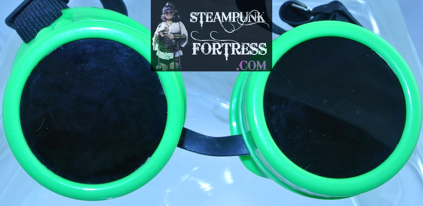 GREEN LIME GOGGLES GREEN LENS ADJUSTABLE BLACK ELASTIC STRAP COSPLAY COSTUME- MASS PRODUCED