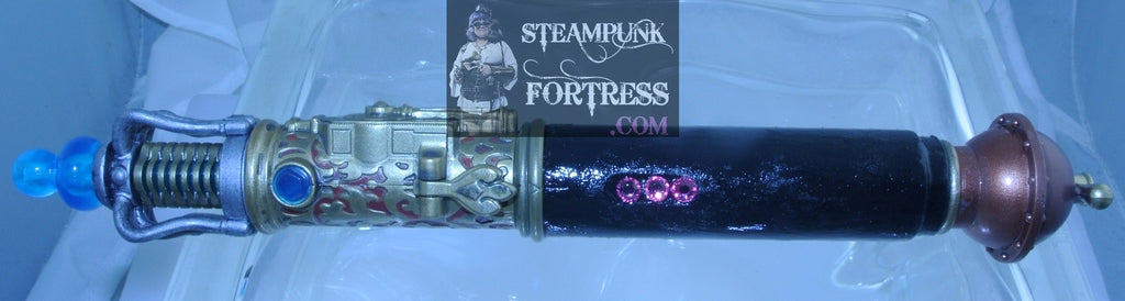 BLACK PINK SWAROVSKI CRYSTALS DOCTOR WHO DR SONIC SCREWDRIVER WORKING 8 SOUNDS LIGHTS STARR WILDE STEAMPUNK FORTRESS